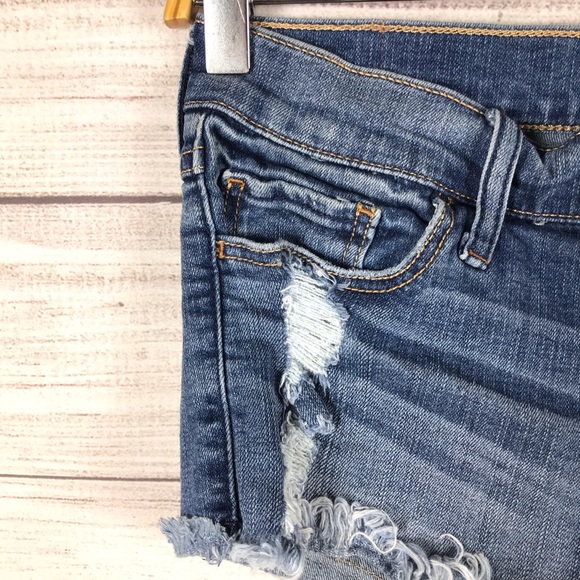 Abercrombie & Fitch Jean Distressed Cut Shorts - Picture 8 of 9
